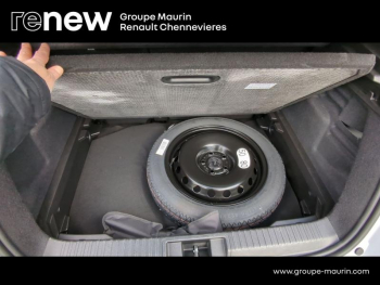 Photo 13 du bon plan RENAULT Captur 1.6 E-Tech full hybrid 145ch Techno occasion à 26990 €