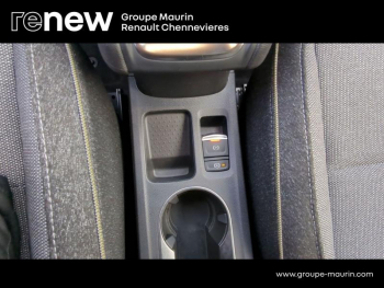 Photo 30 du bon plan RENAULT Captur 1.6 E-Tech full hybrid 145ch Techno occasion à 26990 €