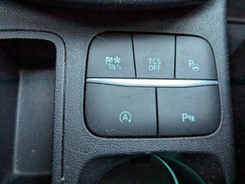 Photo 13 du bon plan FORD Puma 1.0 Flexifuel 125ch S&S mHEV Titanium occasion à 17989 €