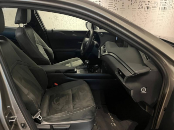 Photo 9 du bon plan LEXUS UX 250h 2WD Pack Confort Business MY20 occasion à 22390 €