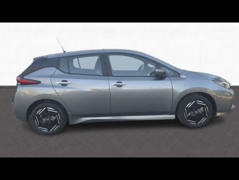 Photo 4 du bon plan NISSAN Leaf 150ch 40kWh Acenta 22 occasion à 13980 €