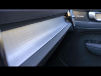 Photo 27 du bon plan VOLVO XC40 B3 163ch Ultra DCT 7 occasion à 47900 €