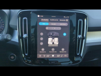 Photo 31 du bon plan VOLVO XC40 B3 163ch Ultra DCT 7 occasion à 47900 €