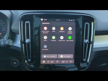 Photo 34 du bon plan VOLVO XC40 B3 163ch Ultra DCT 7 occasion à 47900 €