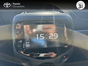 Photo 15 du bon plan TOYOTA Aygo 1.0 VVT-i 72ch x-play 5p occasion à 9990 €