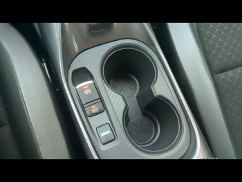 Photo 21 du bon plan NISSAN Juke 1.6 Hybrid 143ch N-Connecta 2022.5 occasion à 20980 €