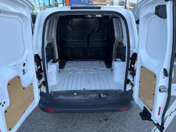Photo 11 du bon plan FORD Transit Courier VUL 1.0E 100ch Stop&Start Ambiente occasion à 9490 €