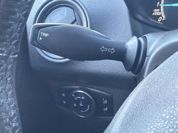 Photo 14 du bon plan FORD Transit Courier VUL 1.0E 100ch Stop&Start Ambiente occasion à 9490 €