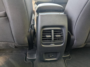 Photo 15 du bon plan FORD Kuga 2.5 Duratec 190ch FHEV E85 Titanium BVA occasion à 22990 €