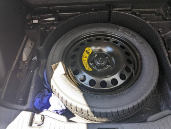 Photo 17 du bon plan FORD Kuga 2.5 Duratec 190ch FHEV E85 Titanium BVA occasion à 22990 €