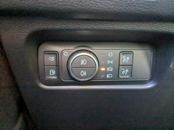 Photo 13 du bon plan FORD Ranger VUL 2.3 EcoBoost GTDi 281ch Stop&Start Double Cabine Stormtrack 4x4 BVA10 occasion à 72928 €