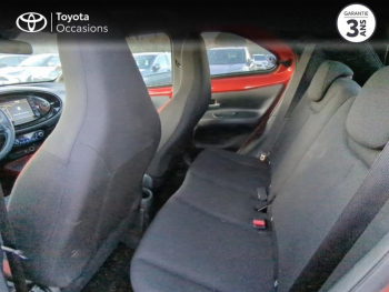 Photo 12 du bon plan TOYOTA Aygo X 1.0 VVT-i 72ch Air Design S-CVT occasion à 14980 €