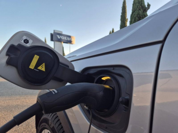 Photo 8 du bon plan VOLVO XC40 T5 Recharge 180 + 82ch Ultimate DCT 7 occasion à 37990 €