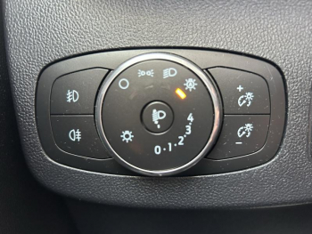 Photo 10 du bon plan FORD Puma 1.0 Flexifuel 125ch S&S mHEV Titanium occasion à 17350 €