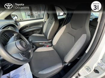 Photo 11 du bon plan TOYOTA Aygo X 1.0 VVT-i 72ch Active Business MY23 occasion à 13980 €