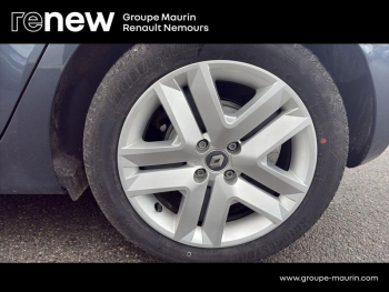 Photo 9 du bon plan RENAULT Clio 1.6 E-Tech hybride 140ch Business -21N occasion à 15400 €