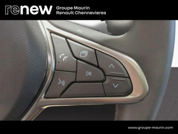 Photo 32 du bon plan RENAULT Clio 1.6 E-Tech 145ch full hybrid Techno - 24 occasion à 22991 €