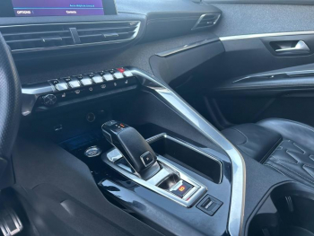 Photo 15 du bon plan PEUGEOT 3008 1.6 PureTech 180ch S&S GT Line EAT8 occasion à 17490 €