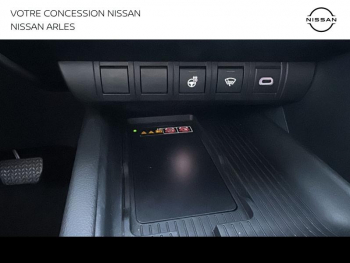 Photo 15 du bon plan TOYOTA C-HR 2.0 Hybride 200ch Collection NG23 occasion à 34990 €