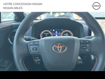 Photo 17 du bon plan TOYOTA C-HR 2.0 Hybride 200ch Collection NG23 occasion à 34990 €