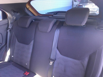 Photo 15 du bon plan FORD Ka+ 1.2 Ti-VCT 85ch S&S Ultimate occasion à 10500 €