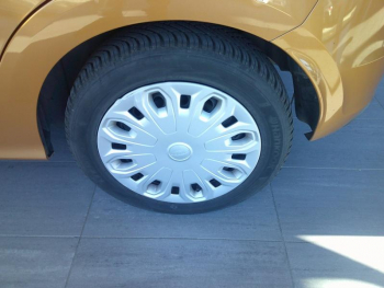 Photo 16 du bon plan FORD Ka+ 1.2 Ti-VCT 85ch S&S Ultimate occasion à 10500 €