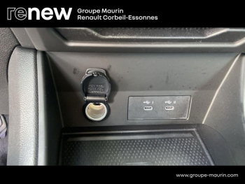 Photo 22 du bon plan RENAULT Captur 1.6 E-Tech full hybrid 145ch Evolution occasion à 23300 €