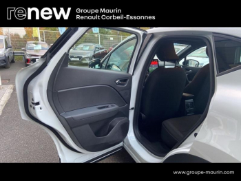 Photo 26 du bon plan RENAULT Captur 1.6 E-Tech full hybrid 145ch Evolution occasion à 23300 €