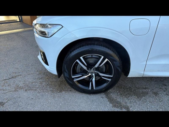 Photo 11 du bon plan VOLVO XC60 T8 AWD Recharge 303 + 87ch R-Design Geartronic occasion à 31890 €