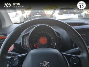 Photo 13 du bon plan PEUGEOT 108 VTi 72 Top! Roland Garros S&S 85g 5p occasion à 10900 €