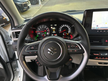 Photo 13 du bon plan SUZUKI Swift 1.2 Hybrid 83ch Pack Auto occasion à 18990 €