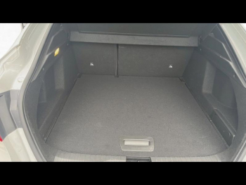 Photo 14 du bon plan RENAULT Arkana 1.6 E-Tech hybride 145ch Engineered -22 occasion à 25690 €