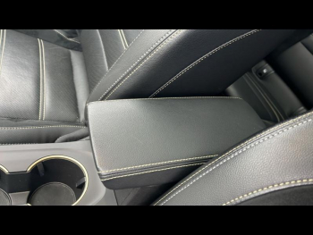 Photo 31 du bon plan RENAULT Arkana 1.6 E-Tech hybride 145ch Engineered -22 occasion à 25690 €