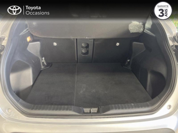Photo 10 du bon plan TOYOTA Yaris Cross 116h Design Pack Cargo occasion à 21990 €