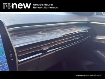 Photo 29 du bon plan RENAULT Austral 1.2 E-Tech full hybrid 200ch Iconic- 24 occasion à 33500 €