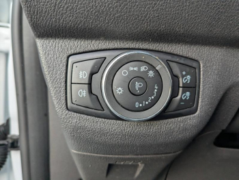 Photo 10 du bon plan FORD Transit Courier VUL 1.0E 100ch Stop&Start Trend occasion à 12400 €