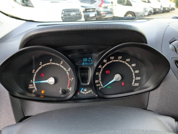 Photo 11 du bon plan FORD Transit Courier VUL 1.0E 100ch Stop&Start Trend occasion à 12400 €