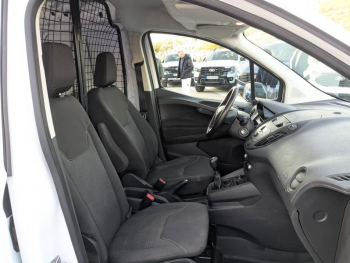 Photo 16 du bon plan FORD Transit Courier VUL 1.0E 100ch Stop&Start Trend occasion à 12400 €
