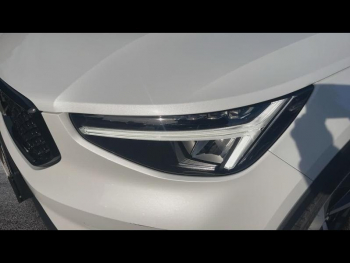 Photo 4 du bon plan VOLVO XC40 B3 163ch Plus DCT 7 occasion à 37200 €