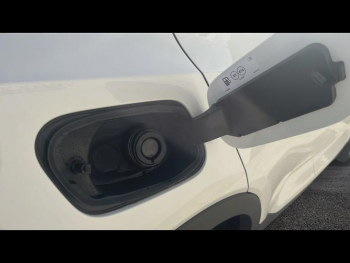 Photo 6 du bon plan VOLVO XC40 B3 163ch Plus DCT 7 occasion à 37200 €