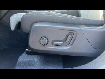 Photo 16 du bon plan VOLVO XC40 B3 163ch Plus DCT 7 occasion à 37200 €