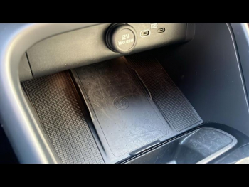 Photo 25 du bon plan VOLVO XC40 B3 163ch Plus DCT 7 occasion à 37200 €