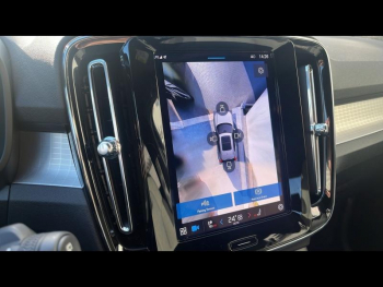 Photo 28 du bon plan VOLVO XC40 B3 163ch Plus DCT 7 occasion à 37200 €