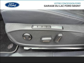 Photo 23 du bon plan FORD Explorer 340ch Extended Range 79kWh Pack Premium AWD 6cv occasion à 48350 €