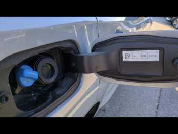 Photo 15 du bon plan VOLVO XC60 B4 197ch Ultimate Style Dark Geartronic occasion à 45900 €