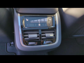 Photo 22 du bon plan VOLVO XC60 B4 197ch Ultimate Style Dark Geartronic occasion à 45900 €