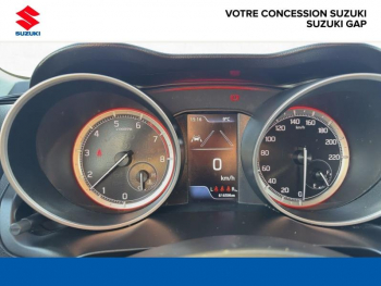 Photo 4 du bon plan SUZUKI Swift 1.2 Dualjet Hybrid 83ch Pack AllGrip occasion à 15990 €
