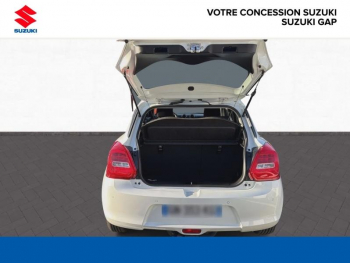Photo 15 du bon plan SUZUKI Swift 1.2 Dualjet Hybrid 83ch Pack AllGrip occasion à 15990 €