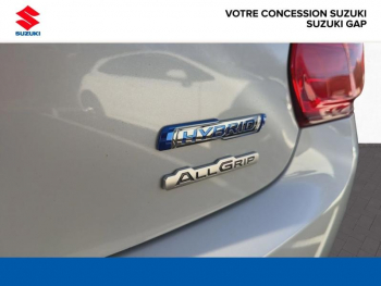 Photo 16 du bon plan SUZUKI Swift 1.2 Dualjet Hybrid 83ch Pack AllGrip occasion à 15990 €