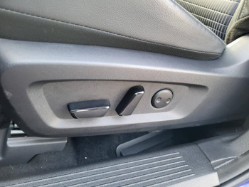 Photo 25 du bon plan NISSAN Qashqai e-POWER 190ch Tekna occasion à 34890 €